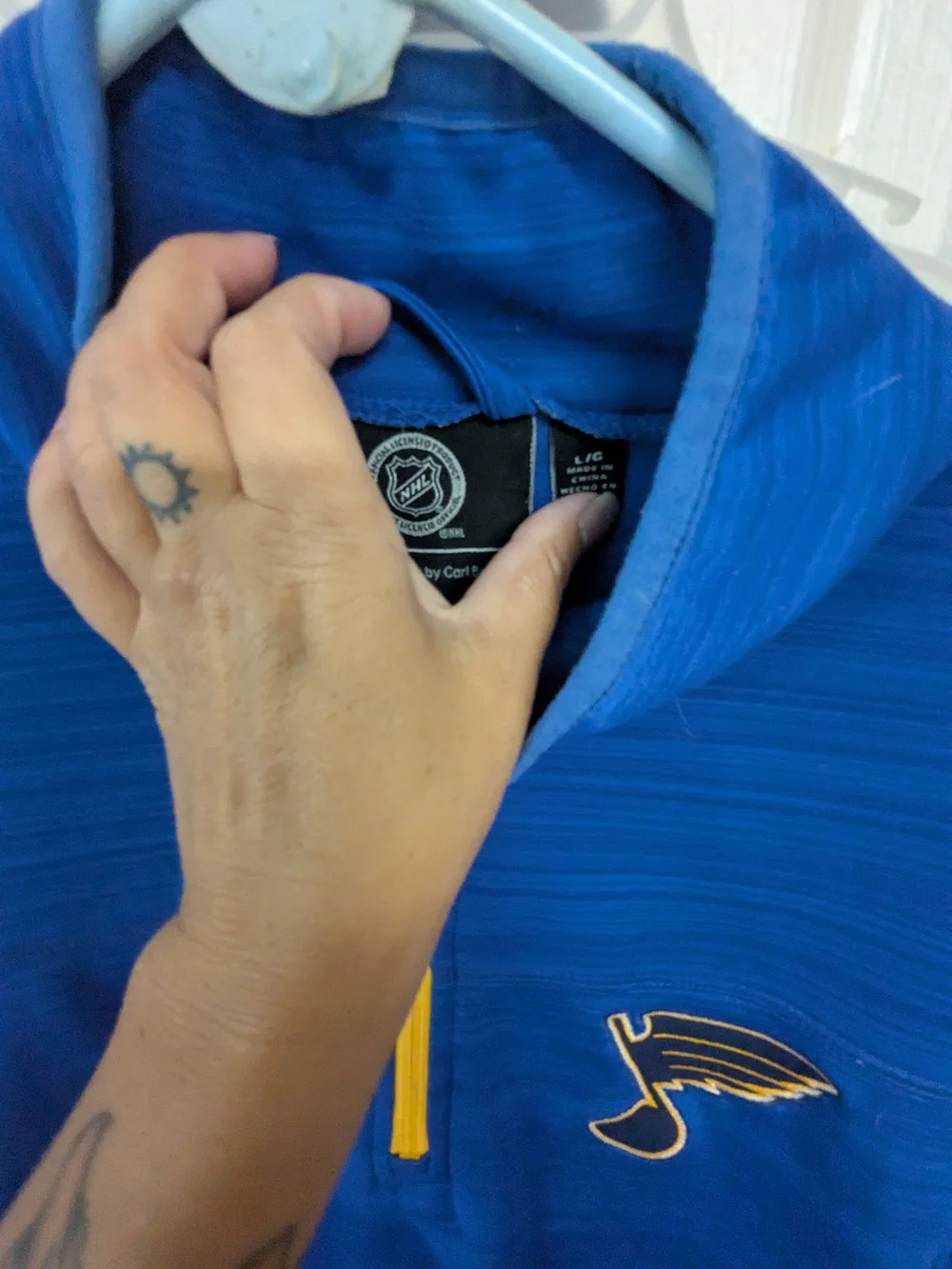NHL branded quarter